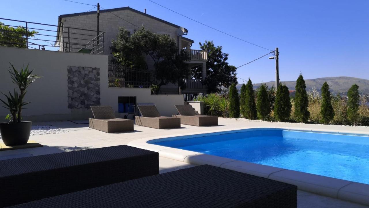 A&A Apartments By The Sea Trogir Ngoại thất bức ảnh