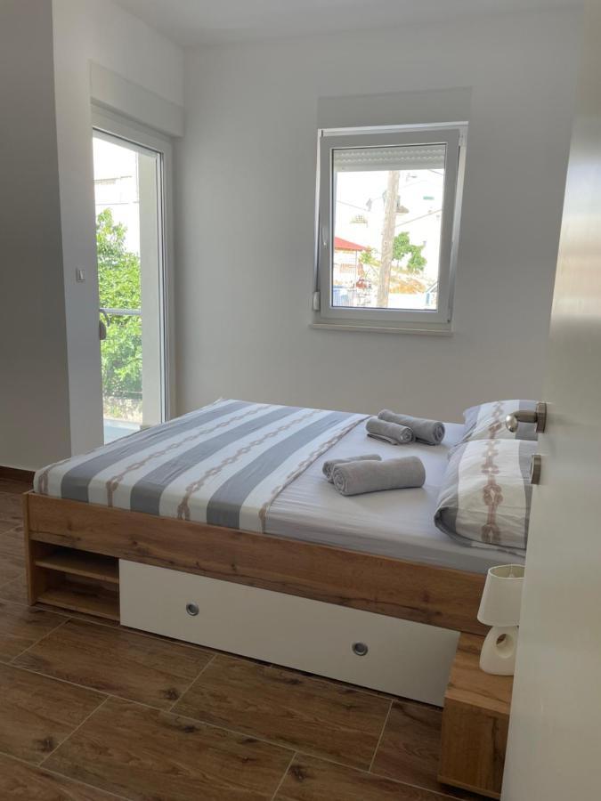 A&A Apartments By The Sea Trogir Ngoại thất bức ảnh