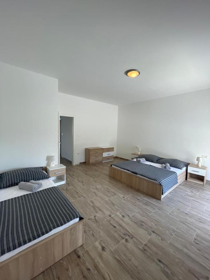 A&A Apartments By The Sea Trogir Ngoại thất bức ảnh
