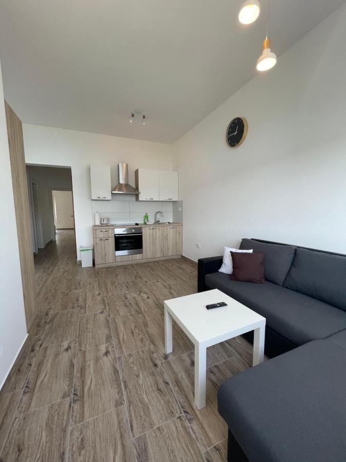 A&A Apartments By The Sea Trogir Ngoại thất bức ảnh