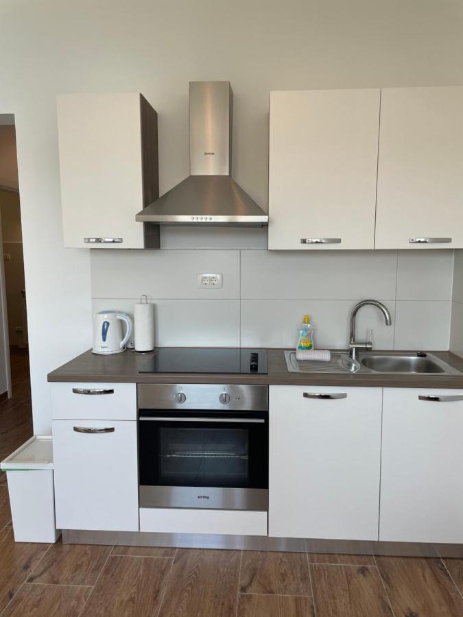 A&A Apartments By The Sea Trogir Ngoại thất bức ảnh