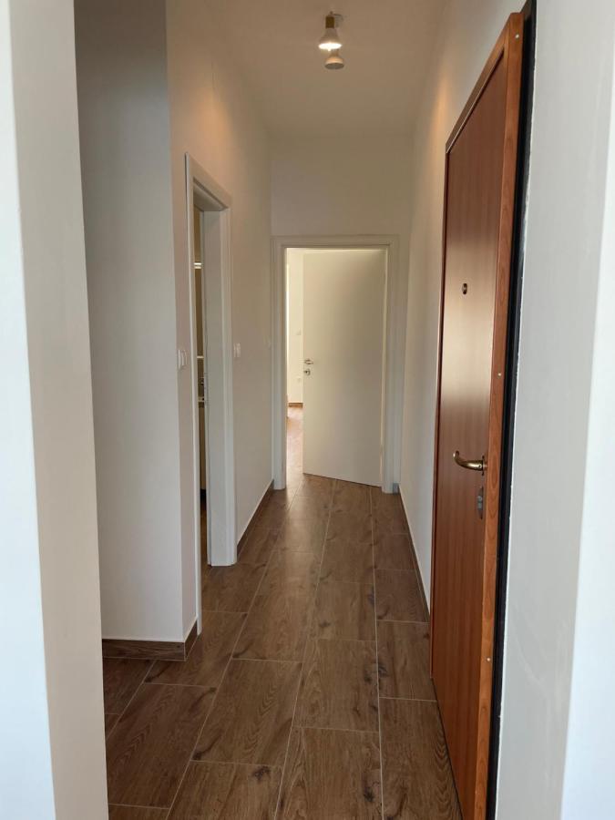 A&A Apartments By The Sea Trogir Ngoại thất bức ảnh