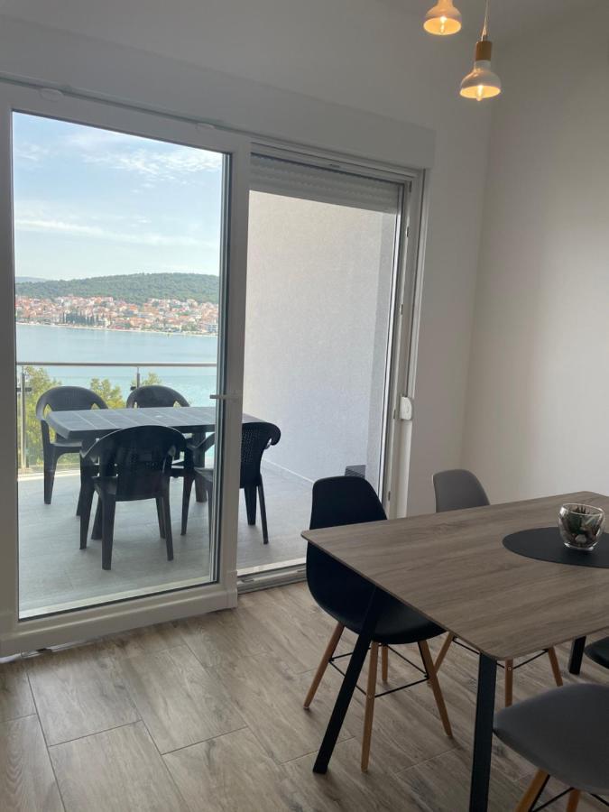 A&A Apartments By The Sea Trogir Ngoại thất bức ảnh