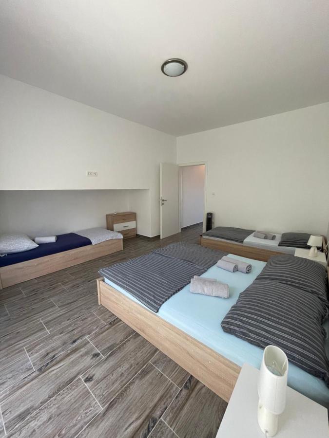 A&A Apartments By The Sea Trogir Ngoại thất bức ảnh