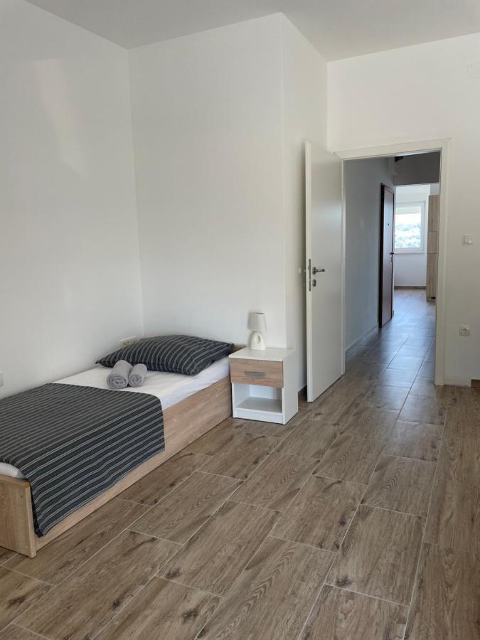 A&A Apartments By The Sea Trogir Ngoại thất bức ảnh