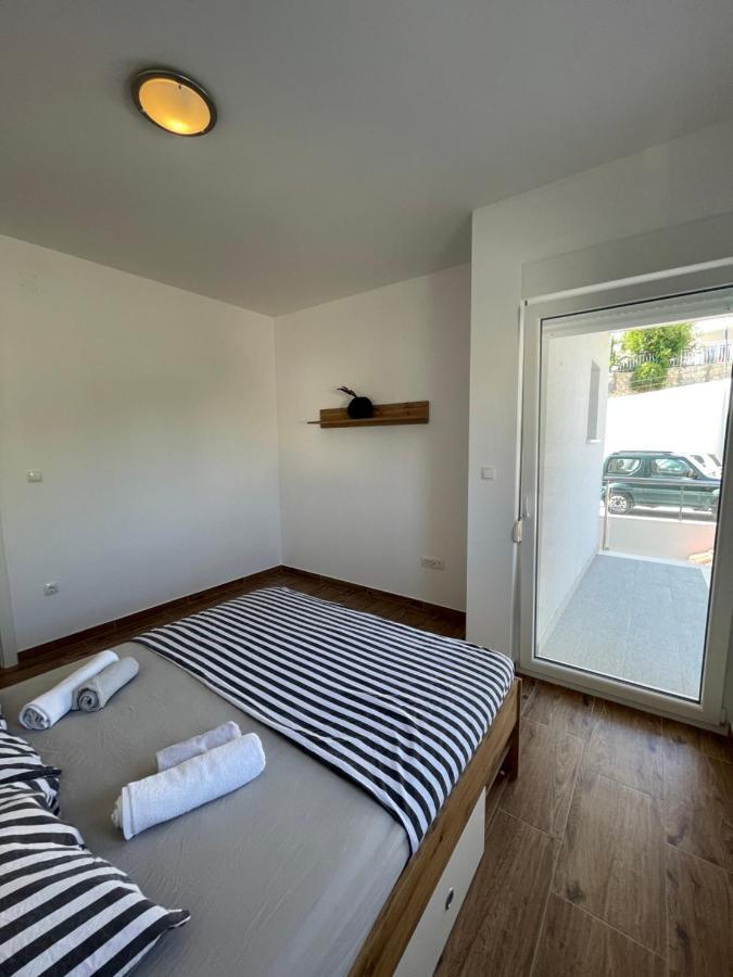 A&A Apartments By The Sea Trogir Ngoại thất bức ảnh